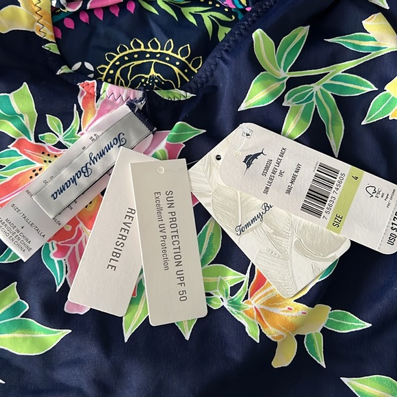 Tommy Bahama Reversible Sun Lilies Lace Back One Piece - Picture 16 of 16